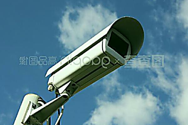 摄像机语音对讲没声音，你检查麦克风和权限了吗，网络稳定吗？
