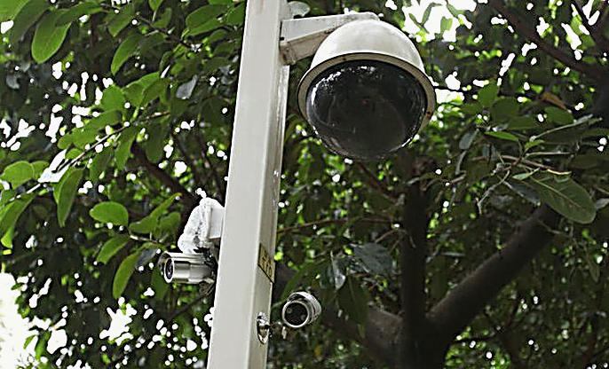 别用1234，先改保险柜密码！开门试验，钥匙别放里