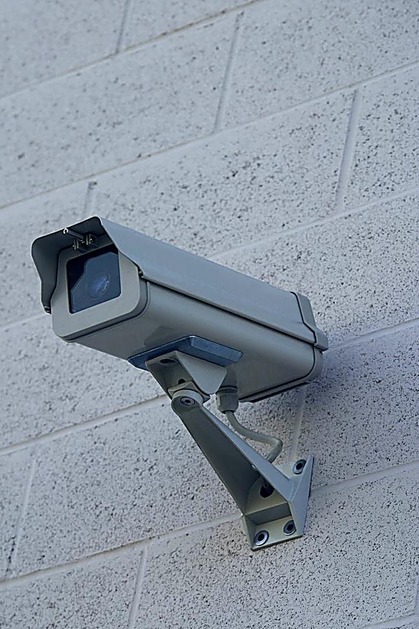 路口视频变金矿，人工智能识车识人，拥堵从此可控！